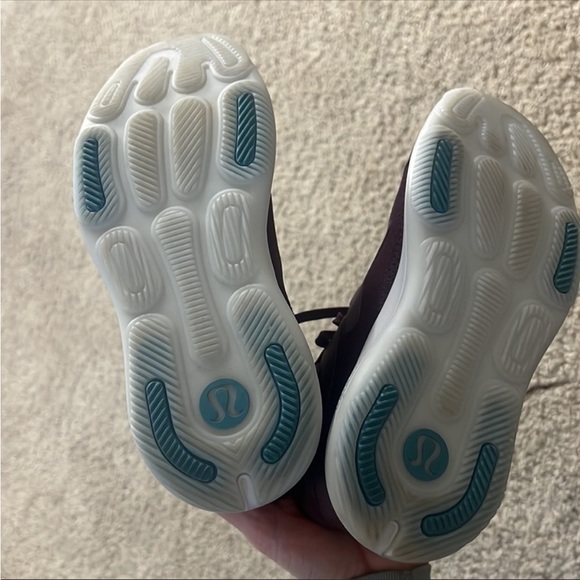 Lululemon shoes - Picture 5 of 5